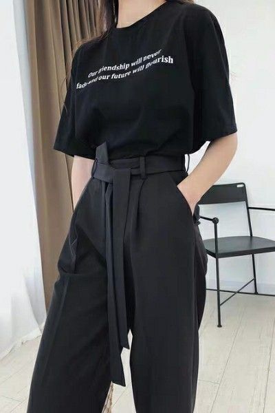 Korean Casual Outfits, Tomboy Style Outfits, Korean Girl Fashion, Tomboy Fashion, Kpop Fashion Outfits, Girls Fashion Clothes, Teenage Fashion Outfits, Edgy Outfits, Korean Outfits