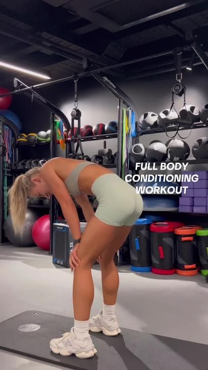 Jade Sarah on TikTok Body Conditioning Workout, Arm Workout Routine, Body Conditioning, Gym Aesthetics, Gym Workout Plan For Women, Functional Workouts, Conditioning Workouts, Cardio Workouts, Workout Plan For Women