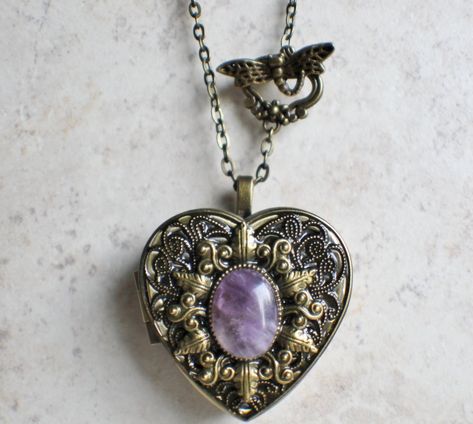 🎶 Unlock the beauty of love with our Amethyst Heart Shaped Music Box Locket! 💜 This stunning piece is now available for only $100.00. 💍 Perfect for music lovers and romantics alike. 💕 Get yours now and add a touch of elegance to your #OOTD. #JewelryGoals #LoveIsInTheAir #MusicBox #HeartLocket #Amethyst #ShopNow #LimitedStock #TreatYourself #GiftIdea #MustHave Shop Now https://bit.ly/3Q1NP3w Lavender Witch, Music Box Locket, Heart Shaped Locket, Amethyst Heart, Dope Jewelry, Funky Jewelry, Jewelry Lookbook, Heart Locket, Fantasy Jewelry