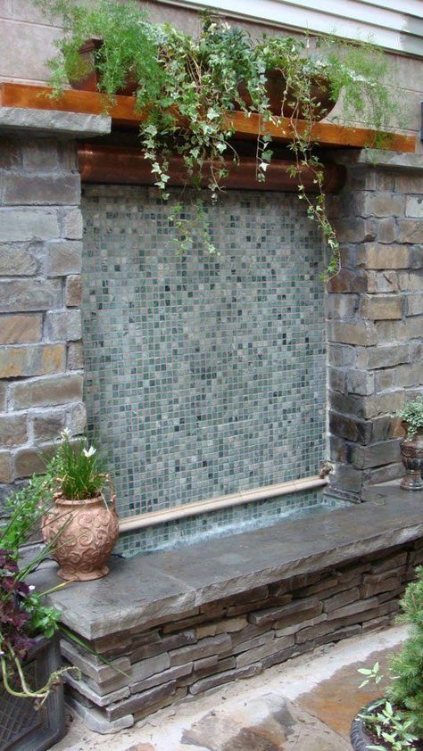 Diy Wall Fountain, Indoor Waterfall Fountain, Outdoor Wall Fountains, Water Wall Fountain, Kolam Koi, Water Feature Wall, Indoor Water Garden, Outdoor Water Features, Garden Water Fountains