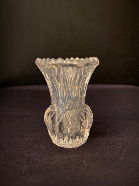 This beautiful cut glass mini bud vase can also be used as a toothpick holderExcellent conditionNo chips or cracksMeasures approximately 3tall and 2 1/4across. Crystal Glassware Antiques, Antique Knowledge, Vintage Pyrex Patterns, Vintage Dishes Antiques, Antique Logo, Antique Oak Furniture, Vintage Glassware Antiques, Pyrex Patterns, Vintage Dishware