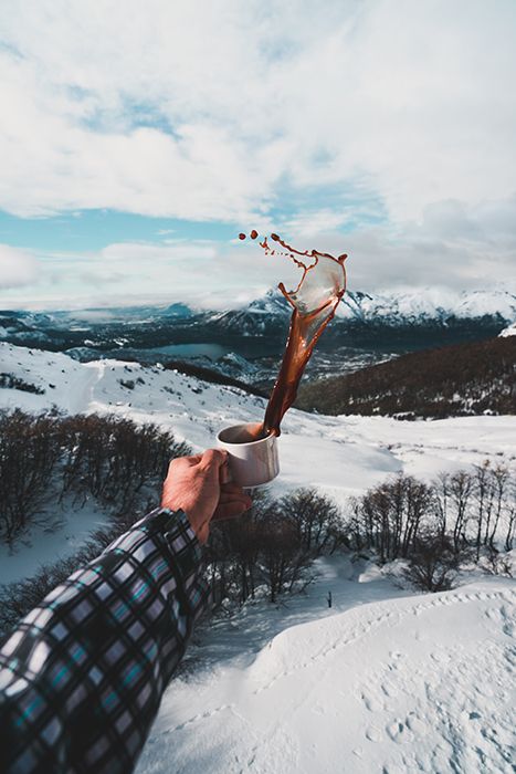 Creative photo of a man holding a coffee cup with a splash towards a snowy winter landscape Winter Drawings, Snow Photography, Cold Weather Camping, Winter Photoshoot, Winter Photos, Winter Photo, Coffee Photography, Winter Camping, Winter Diy