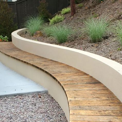 Curved Retaining Wall Garden, Outdoor Curved Bench, Bench Retaining Wall, Garden Wall Bench, Bench In Retaining Wall, Curved Garden Seating, Curved Outdoor Bench, Retaining Wall Seat, Retaining Wall Bench Seating