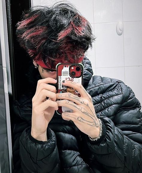 Red And Black Hair Male, Nd Kobi Alucin, Skunk Hair Men, Emo Edgar, Hairstyle Dyed, Triplet Boys, Black Hair With Red Highlights, Nd Kobi, Brown Hair Male