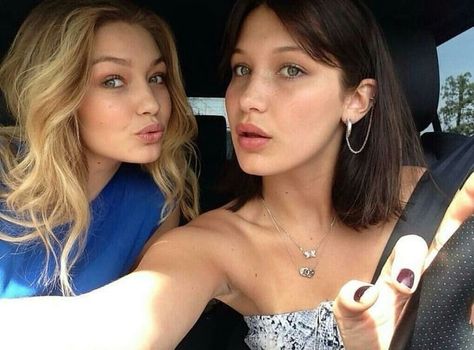 Mrs Bella, ليلي كولينز, Gigi Hadid Pictures, Isabella Hadid, Estilo Kylie Jenner, Bella Gigi Hadid, Hadid Sisters, Bella Hadid Outfits, Bella Hadid Style