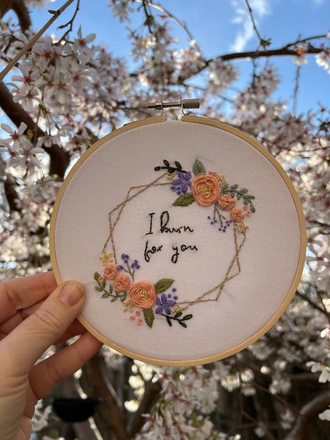 Bridgerton inspired embroidery hoop featuring pastel florals and the words I Burn For You. Bridgerton Embroidery, Bridgerton Crafts, Karate Lessons, Happy List, Autumn Embroidery, Bridgerton Inspired, Rug Inspiration, Different Stitches, Infusible Ink