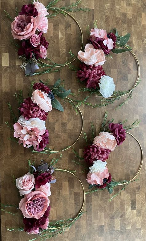 Bridesmaids Ring Circle Bouqets Bridesmaid Circle Bouquet, Bridesmaid Rings Bouquet, Circle Bouquet Bridesmaids, Circle Wedding Bouquet, Bridesmaid Bouquet Ring, Hoop Bouquet Bride, Ring Flower Bouquet, Ring Bouquet Bridesmaid, Bridesmaid Hand Bouquet