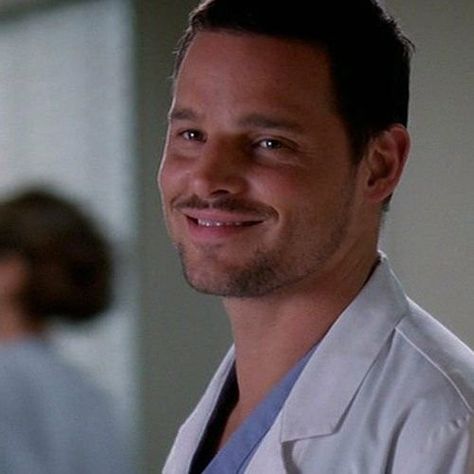 Dr Karev, Greys Anatomy Alex Karev, Greys Anatomy Alex, Gyatt Damn, Justin Chambers, Grey's Anatomy Doctors, Alex Karev, Gray's Anatomy, Mark Sloan