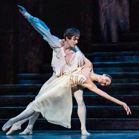 The picture depicts a male and female ballet dance that adheres to the traditional norms of ballet, without challenging heteronormativity. The female dancer's face displays a range of emotions, including relief, pride, love, happiness, contentment, and joy. Meanwhile, the male dancer's face exudes determination and strength, as he supports and lifts his partner with unwavering focus. The picture captures the grace and skill of the dancers, as well as the deep connection and trust between them. Ballet Romeo And Juliet, Ballet Lifts, Fumi Kaneko, Francesca Hayward, Famous Ballets, The Royal Opera House, Alice In Wonderland Tea Party Birthday, Dancer Lifestyle, The Royal Ballet