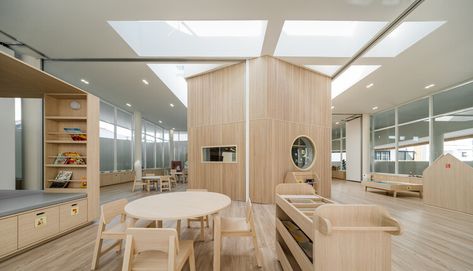 HEI Schools Bangkok / ForX Design Studio | ArchDaily Studio Plan, Schools Around The World, Space Interiors, Nursery School, Science Museum, Early Years, Kid Spaces, Learning Centers, Space Design