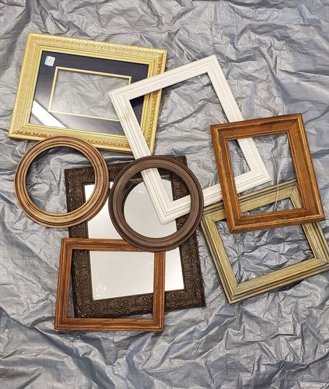 Have you ever found amazing frames; but the glass is missing or you have nothing to put in it? You can easily create a beautiful collage of open frames on your wall! It's super easy and such a pretty statement! Gather your open frames Open frames are pretty easy to find at thrift stores and yard sales. You can also remove the glass from frames; and just use the frame. These are just a few of the frames I used for my gallery wall.I personally love vintage wood frames, with decorative… Thrifted Frames, Creative Frames, Pottery Barn Mirror, Faux Marble Countertop, Diy Gallery Wall, Cactus Embroidery, Diy Tv Stand, Dollar Store Halloween, Reclaimed Brick