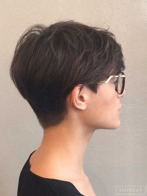 33 Cool Short Pixie Haircuts for 2018 Short Hair And Glasses, Hair And Glasses, Long Pixie Hairstyles, New Short Hairstyles, Hair Styles 2017, Penteado Cabelo Curto, Short Pixie Haircuts, Short Haircut, Short Hair Styles Pixie