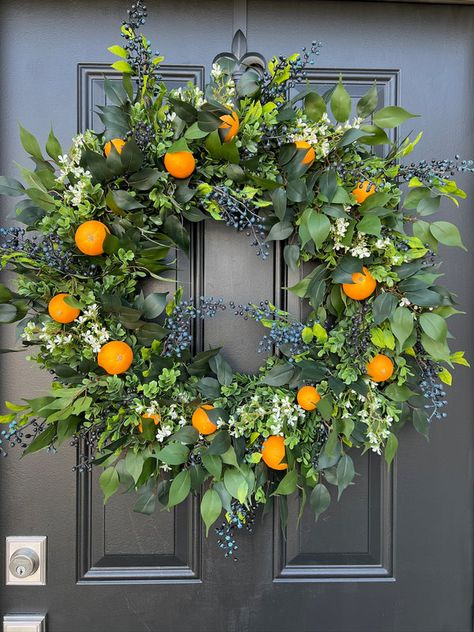 Summer front door decor