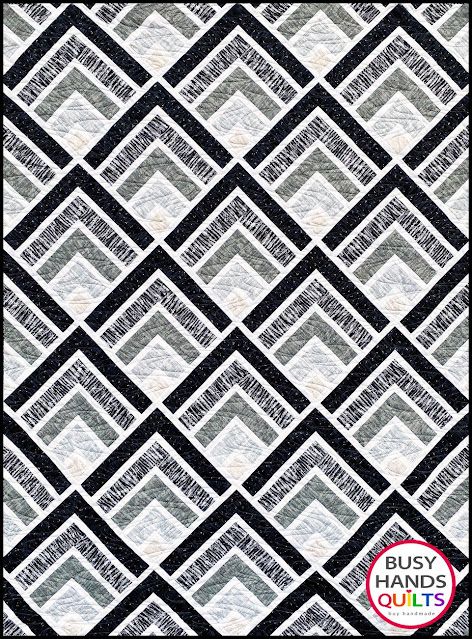 Busy Hands Quilts: Mountain Peaks - A New Quilt Pattern in 4 Sizes + Quilt Kits in the Shop! Log Cabin Blocks, Log Cabin Designs, Log Cabin Quilt Pattern, Baby Throw, Easy Quilt, Heirloom Quilt, Log Cabin Quilts, Log Cabin Quilt, Easy Quilt Patterns