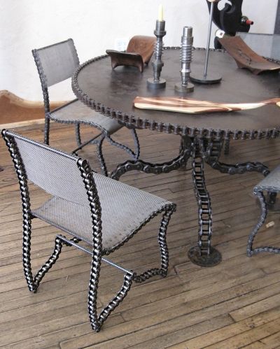 Wood And Metal Furniture, Metal Base Coffee Table, Steel Bed Design, Welded Furniture, Car Part Furniture, Welding Cart, Console Table Decorating, Industrial Design Furniture, Metal Furniture Design