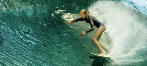 The Shallows (2016) Shallows Movie, Creature Movie, Windows Wallpaper, The Shallows, Movies 2016, Secluded Beach, Movie Tickets, Desktop Backgrounds, Film Review