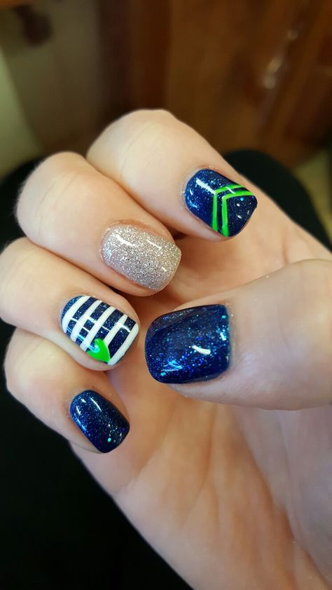 Seattle Seahawks nail design. Go Hawks! Seahawks Nails Design, Seahawk Nails, Seahawks Nails, Football Nail Designs, Football Nail Art, Essie Nail Polish Colors, Football Nails, Nails Design Ideas, Fingernail Designs