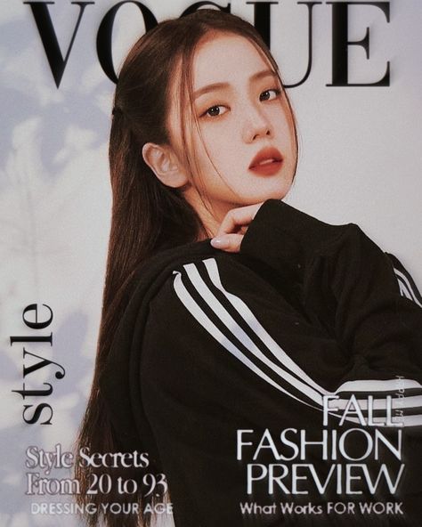 Jisoo Blackpink Vogue Edit #blackpink#Jisoo#BlackpinkJisoo#kpop#Voguekpopedit (edited by me 🎄 inst: _kpop.dating_doors_) Kpop Vogue Cover, Blackpink Vogue, Jisoo Vogue, Kpop Magazine, Vogue Edit, Vogue Photoshoot, Vogue Magazine Covers, Vogue Covers, Fashion Photography Inspiration