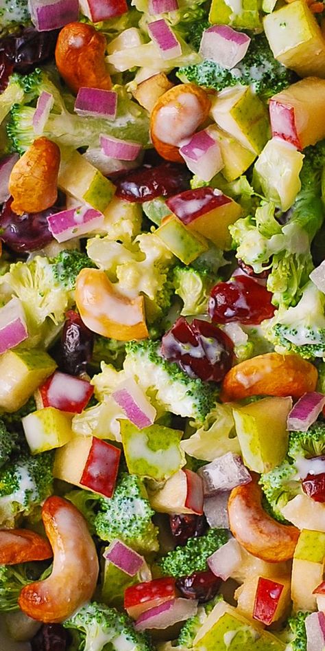 Thanksgiving Broccoli, Pears Salad, Broccoli Cashew, Cashew Apple, Salad Macaroni, Creamy Salad, Yogurt Honey, Apple Salad Recipes, Creamy Salad Dressing