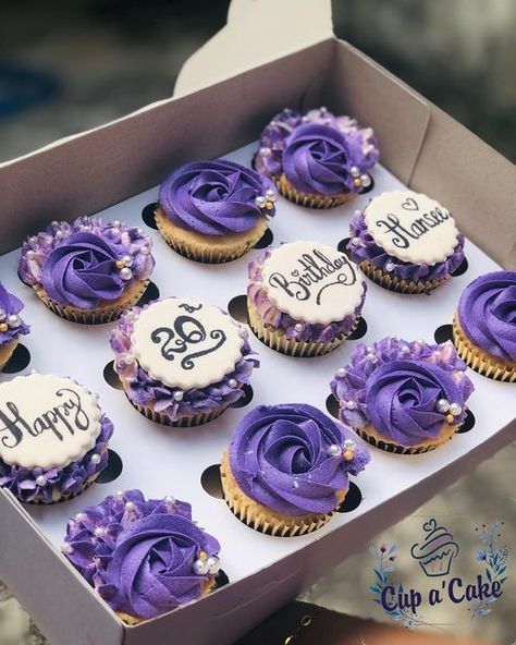 Purple Cupcakes Ideas, Birthday Cupcakes Aesthetic, Loving Girlfriend, Purple Cupcakes, 85th Birthday, Pink Birthday Cakes, Buttercream Cupcakes, Butter Icing, Cute Birthday Ideas