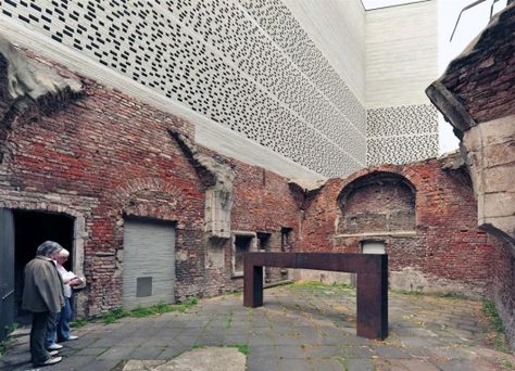 Kolumba Museum / Peter Zumthor, cologne, germany Zumthor Architecture, Kolumba Museum, Peter Zumthor, Concrete Building, Museum Architecture, Architecture Old, Ancient Architecture, Brick And Stone, Old Building