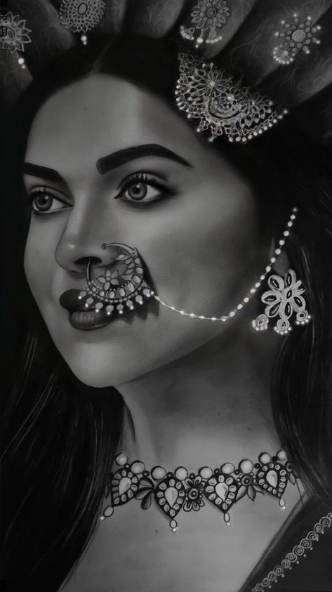 Sketches Pencil Realistic, Indian Pencil Sketches, Best Sketches Pencil Drawings, Art Sketches Portraits, Indian Celebrity Drawings, Face Portrait Drawing Sketches, Potrait Paintings Pencil, Portrait Sketches Realistic, Deepika Padukone Drawing