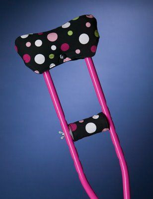 Decorating Crutches Ideas, Crutch Covers Diy, Crutches Padding Diy, Lisfranc Injury, Crutch Covers, Crutch Pad, Arm Cast, Leg Cast, Broken Ankle