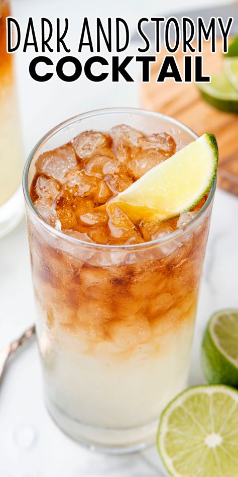 Rainy Day Drinks Alcohol, Dark Rum Recipes, Myers Rum Drinks Recipe, Dark And Stormy Drink Recipes, Drinks With Dark Rum, Fall Dark And Stormy Drink, Dark And Stormy Drink, Bartending Drinks, Rum Drinks Easy