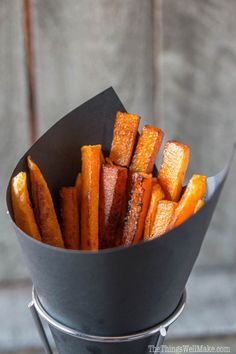 Looking for a fun side dish that's quick and easy to make, and healthier than regular french fries? These baked pumpkin fries are one of our family favorites. Pumpkin Fries, Halloween Food For Adults, Paleo Thanksgiving Recipes, Easy Halloween Party Food, Paleo Thanksgiving, Halloween Food Appetizers, Pumpkin Recipes Healthy, Pumpkin Recipes Easy, Traditional Pumpkin