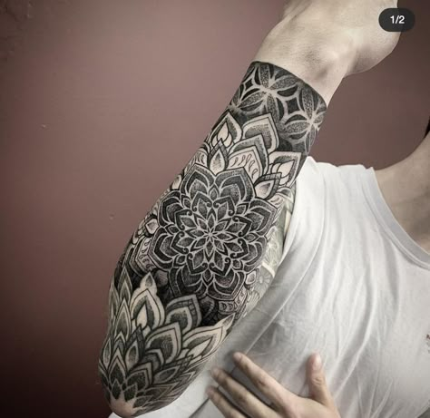 Mandala Arm Tattoos, Mandala Tattoo Men, Geometric Tattoo Sleeve Designs, Mandala Tattoo Sleeve, Geometric Mandala Tattoo, Geometric Sleeve Tattoo, Forearm Band Tattoos, Yakuza Tattoo, Half Sleeve Tattoos For Guys