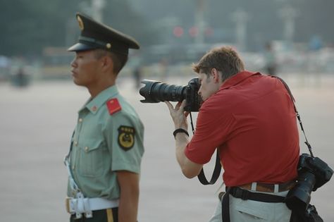 Photojournalism 101 | Contrastly Photojournalism Photography, Steve Mccurry, Visual Media, Tell A Story, Outdoor Quotes, Sports Photography, Underwater Photography, Wedding Humor, Photojournalism