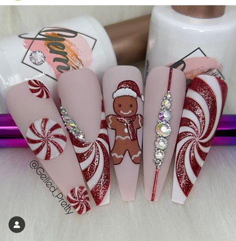 Short Valentine Nails, Nail Designs Trends, Nail Art Designs Valentines, Nail Art Designs Valentines Day, Christmas Nails Designs, Xmas Nail Art, Beauty Hacks Nails, Fall Gel Nails, Winter Nails Acrylic