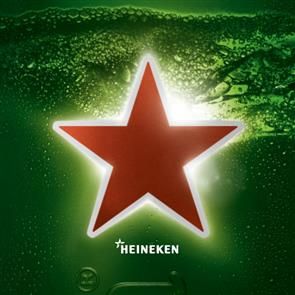 Brand identity two Jonathan Knowles, Green Still Life, Heineken Logo, Bubble Drink, Heineken Beer, Beer Pictures, Clever Advertising, Beer Advertising, Beer Cake