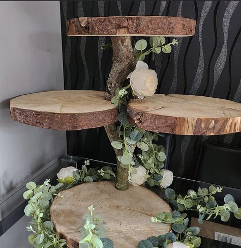 Wooden Cupcake Stand Diy, Wedding Cake Trends 2025, Vintage Glamour Wedding Decorations, Hobbit Inspired Wedding, Wooden Tiered Cake Stand, Fairy Table Decor, Nature Wedding Decor, Cupcake Stand Diy, Rustic Cake Tables