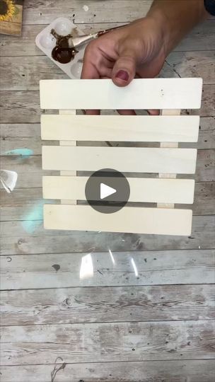 Hobby Lobby Western Decor Bedroom, Everyday Diy Crafts, Mini Pallet Ideas Diy Projects, Wooden Dollar Tree Crafts, Diy Signs Wooden, Dollar Tree Pallet Crafts, Mod Podge Napkins On Wood, Last Name Crafts, Fall Dollar Tree Crafts