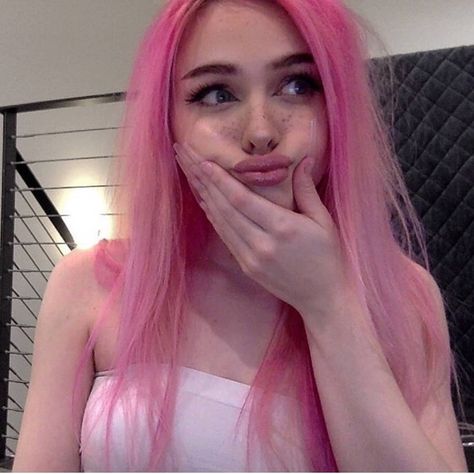 Myah Alanna, Lucky Star, Cosplay Makeup, Teen Vogue, Hair Inspo Color, Color Inspo, Instagram Inspo, Y2k Aesthetic, Dyed Hair