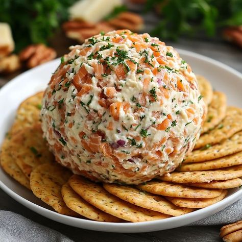 Smoked Salmon Cheese Ball Recipes, Salmon Cheese Ball Recipes, Salmon Ball Cream Cheese, Smoked Salmon Appetizers For Party, Smoked Salmon Cheese Ball, Salmon Balls Recipes, Smoked Salmon Ideas, Salmon Cheese Ball, Salmon Ball