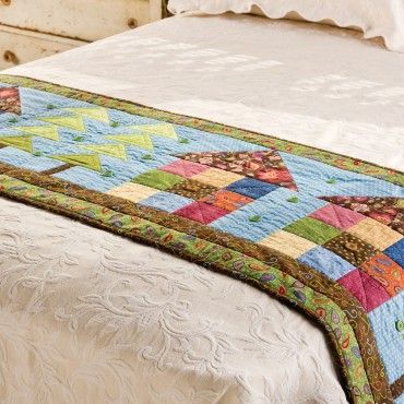 Pattern Freebies: GO! Row House Bed Runner Pattern | NQC | National Quilters Circle Irish Quilt, Arrow Quilt, Animal Baby Quilt, Colchas Quilting, House Quilt Block, House Quilt Patterns, Pineapple Quilt, Row Quilt, House Quilts