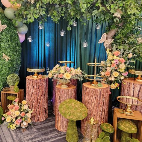 Royalty Theme Quinceanera Decoration, Enchanted Garden Birthday Party Decoration, Enchanted Forest Theme Quinceanera Backdrop, Fairy 15 Theme, Enchanted Forest Decorations Backdrops, Enchanted Garden Dance Theme, Fairytale Ball Decorations, Midnight Garden Party Theme, Magical Forest Theme Party