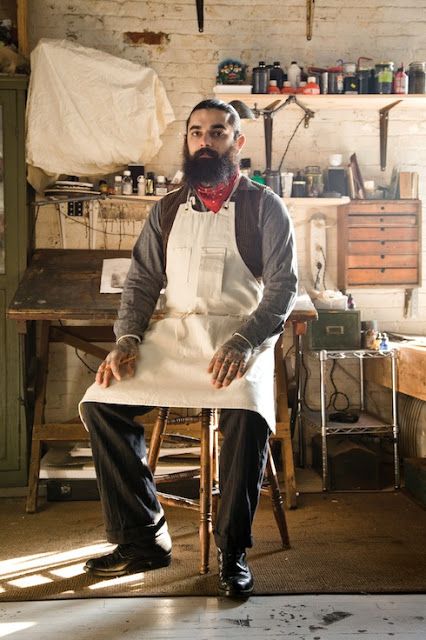 H.W. Carter & Sons ~ Rivet Head Thomas Hooper, Artist Apron, Chef Wear, Workwear Vintage, Work Aprons, Leather Apron, Aprons For Men, Chore Jacket, Bearded Men