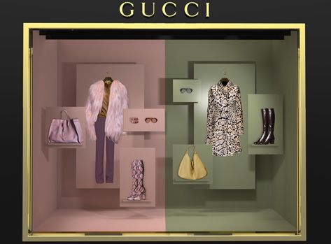 Gucci Display, Analogous Color, Fashion Window Display, Window Display Retail, Decoration Vitrine, Fashion Displays, Visual Merchandising Displays, Store Window Displays, Window Display Design