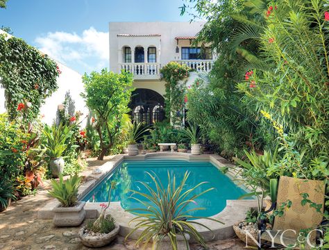 Tour an Eclectic Hacienda in Mexico Brimming with Personality - Cottages & Gardens Hacienda Pool, Spanish Style Pool, Spanish Pool, Mexico Hacienda, Hacienda House, Pottery Barn Lamps, Hacienda Decor, Living Room Upstairs, Gazebo Decorations