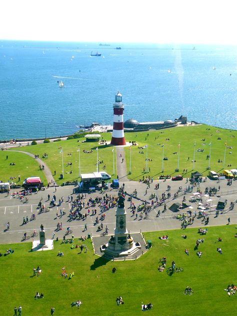 Plymouth Hoe in summer Plymouth Uk, Sea Ideas, Plymouth University, Plymouth England, Plymouth Devon, Uk Cities, Devon Uk, South Devon, Uk City