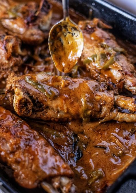 Drain Smother Turkey Wings Soul Food, How To Cook Turkey Wings, Stewed Turkey Wings Recipes, Baked Turkey Wings Recipe Soul Food, Smothered Turkey Wings Recipe Soul Food, Southern Turkey Wings Recipe Baked, Smothered Turkey Wings Crockpot, Smothered Turkey Wings In Oven, Smothered Turkey Wings Soul Food