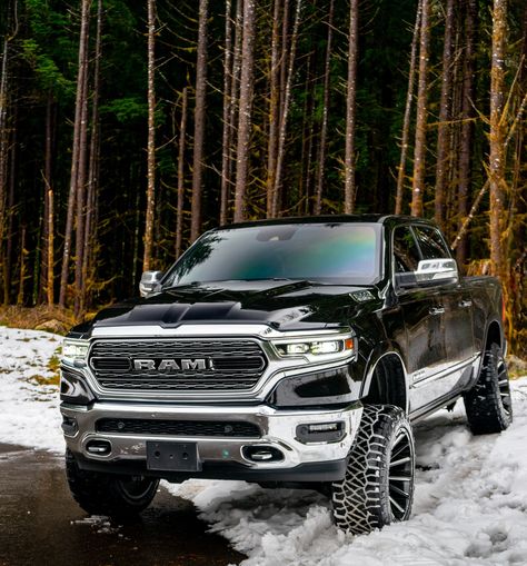 Ram 1500 Limited with 5" Rough Country Lift Kit with AIR RIDE, V2 monotube shocks, 35x12.5 @@nittotire Ridge Grappler, 22x12 -44 offset @hostilewheels Typhoons Bladecut @liftedlimited5.7 #ramtrucks #liftedram #roughcountry Ram Trucks Lifted, Ram 1500 Custom, Lifted Ram, Ram Trucks 1500, Dodge Ram Diesel, Chevy Trucks Silverado, Ram Cummins, Dream Trucks, Custom Pickup Trucks