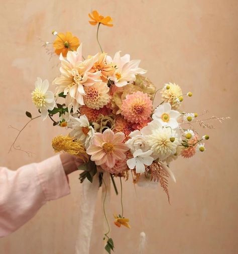 Wedding Flower Inspiration, Wildflower Wedding, Deco Floral, Wedding Mood, Flower Farm, Beautiful Blooms, My Garden, Spring Wedding, Pretty Flowers