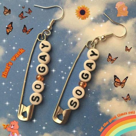 Homemade Earrings, Weird Jewelry, Grunge Jewelry, Astuces Diy, Safety Pin Earrings, Quirky Earrings, Earrings Aesthetic, Indie Jewelry, Funky Earrings