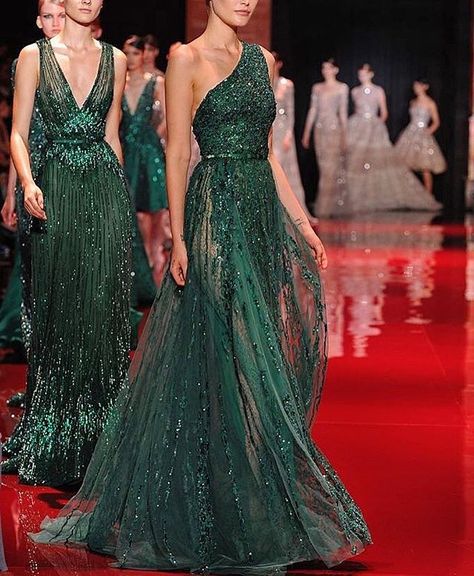 #ElieSaab #HauteCouture  the perfect green shade Elie Saab 2014, Haute Couture Paris, Ellie Saab, Glamorous Fashion, Chique Outfits, Green Dresses, فستان سهرة, Zuhair Murad, Dresses Elegant