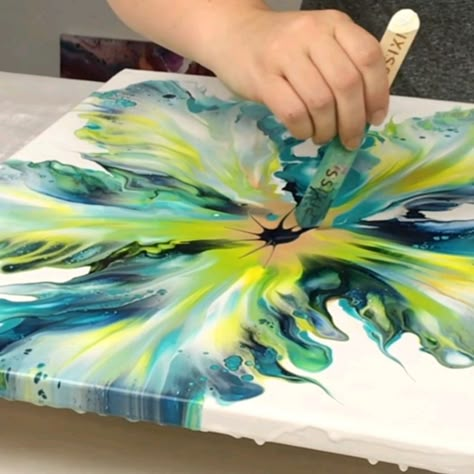 Flower Hair Dryer Acrylic Pour | This one is a little different from my usual. I did a flower hair dryer acrylic pour with 2 of my limited edition colors, Powder Blue Steel and Lemon... | By Mixed Media Girl - Facebook Flower Pour Painting, Acrylic Painting Blow Dryer, Bloom Pour Painting Recipe, Mixed Media Girl Acrylic Pour, Dutch Pour Acrylic Painting Flowers, Acrylic Pour String Flowers Tutorials, Pour Painting Techniques, Acrylic Painting Diy, Acrylic Art Projects