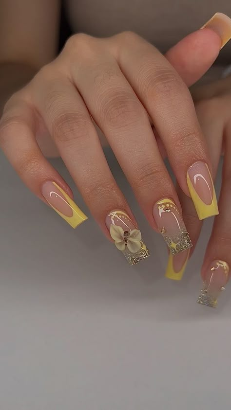 Fancy Nails Designs, Nails Design With Rhinestones, Girly Acrylic Nails, Short Square Acrylic Nails, Unique Acrylic Nails, Pink Acrylic Nails, Yellow Nails, Square Acrylic Nails, Luxury Nails